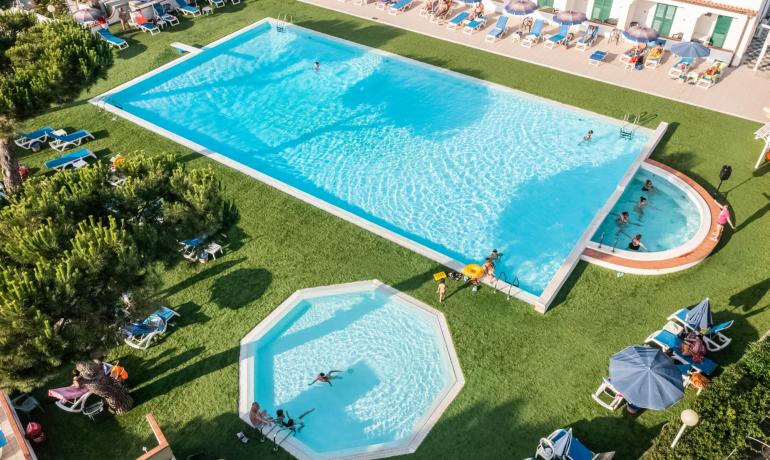 hoteldamato it offerta-estate-in-puglia-in-hotel-con-piscina 019